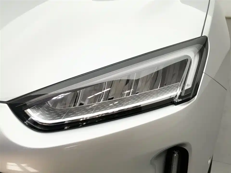 HarmonyOS Ask the world M5