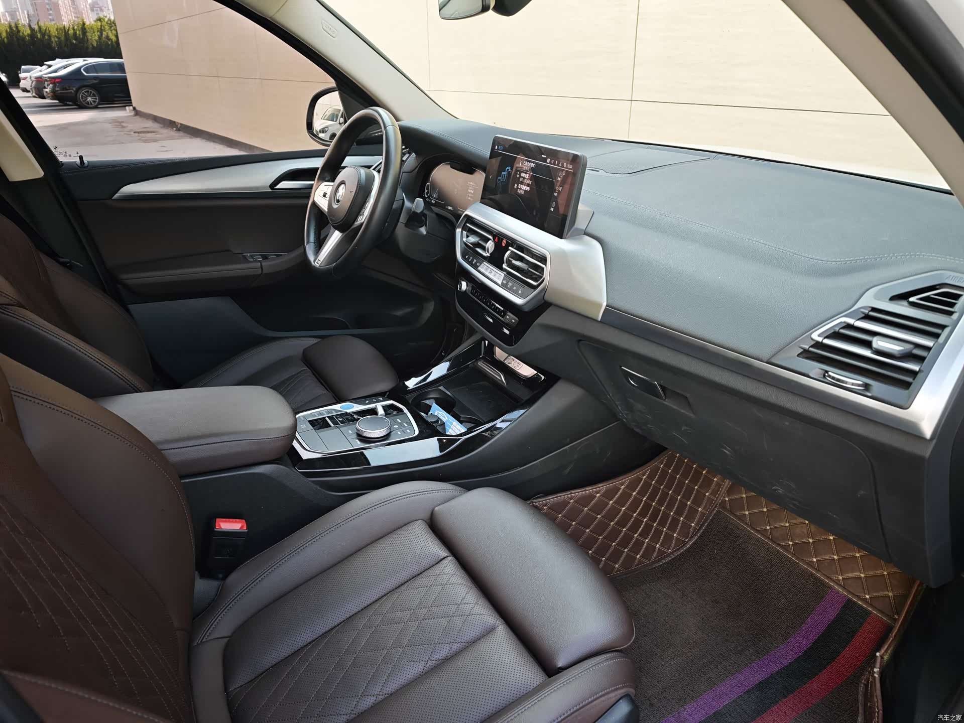 BMW iX3, 2024 16