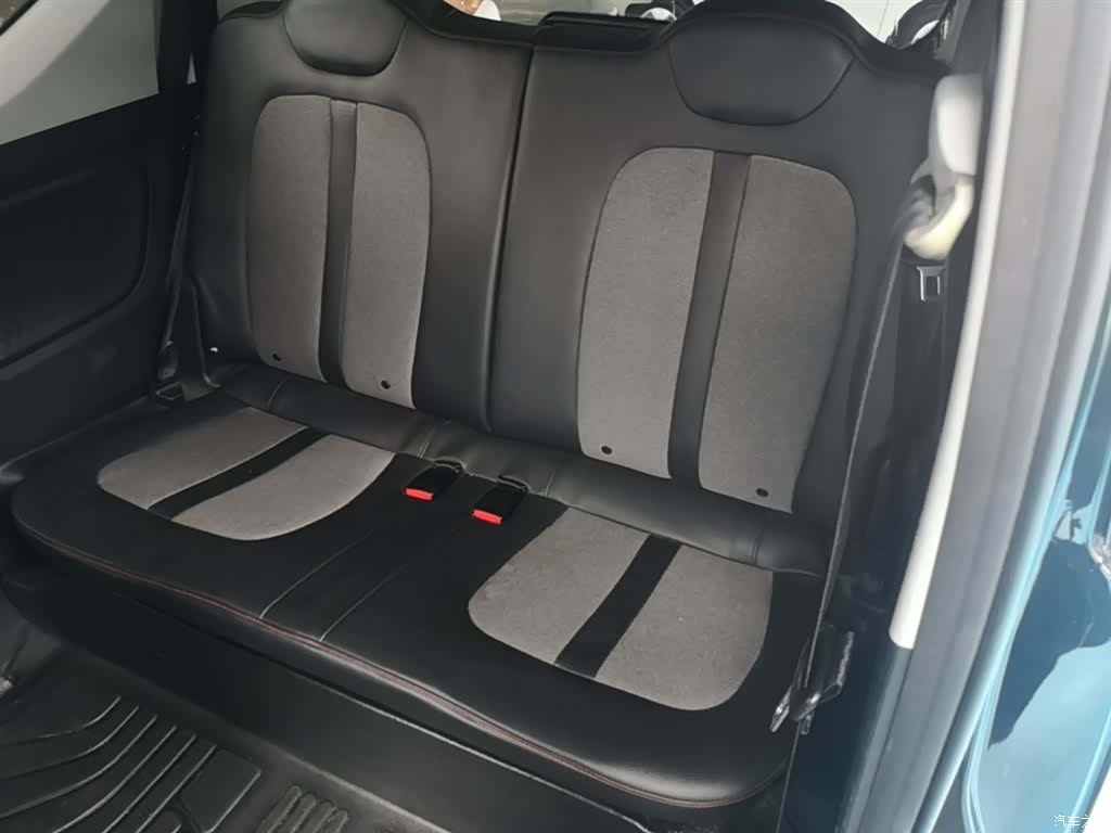 Wuling MINIEV, 2022 17