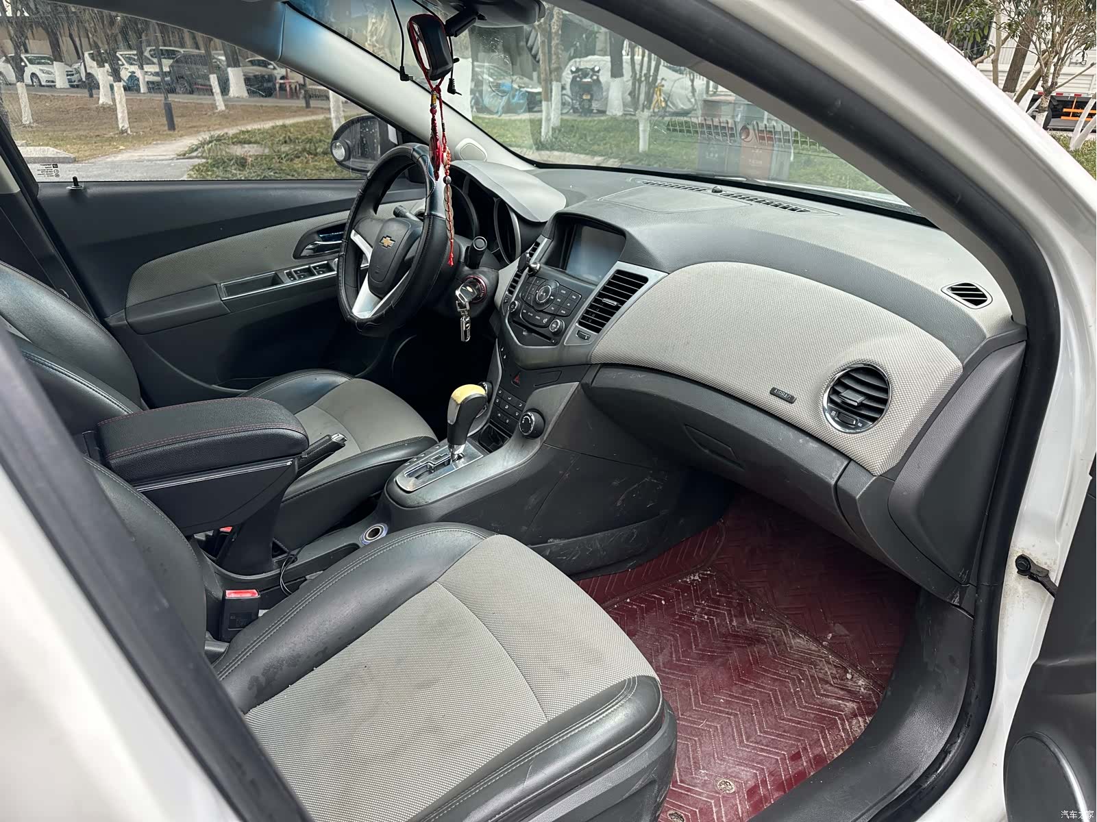 Chevrolet SE, 2013 15