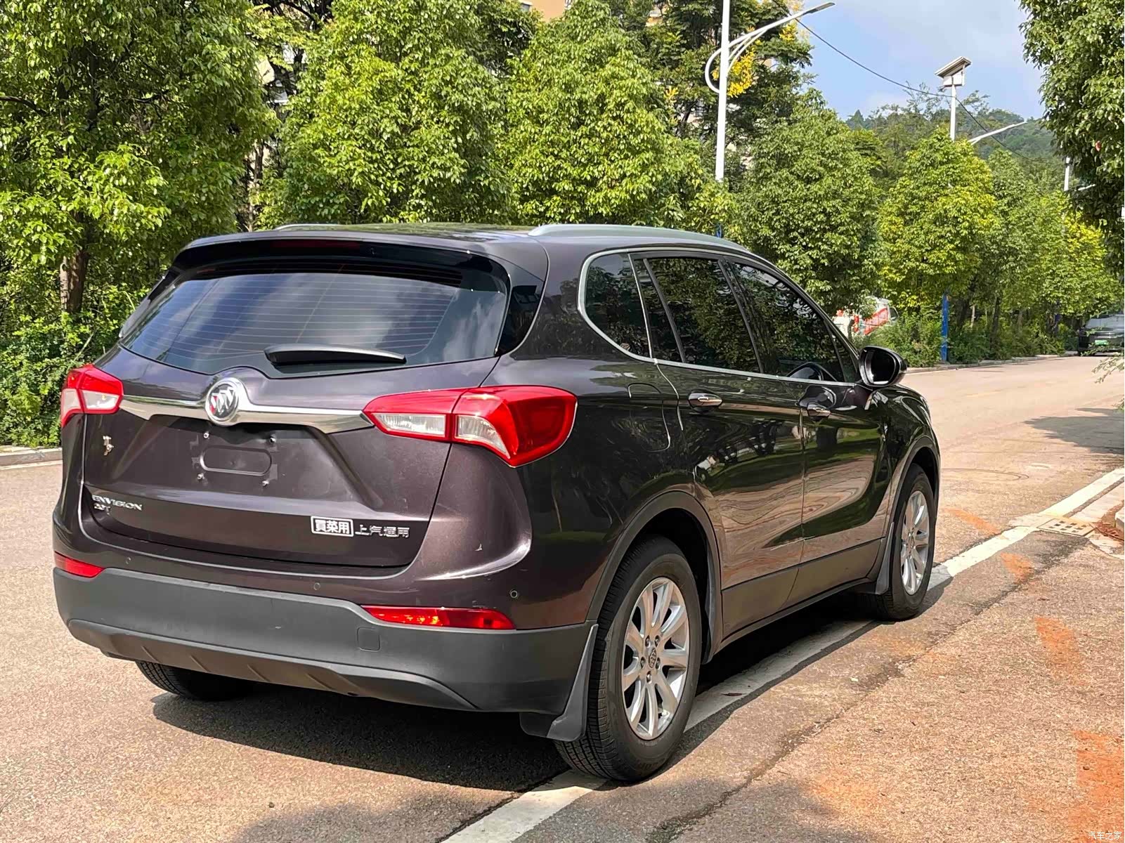 Buick Envision Plus, 2018 все фото