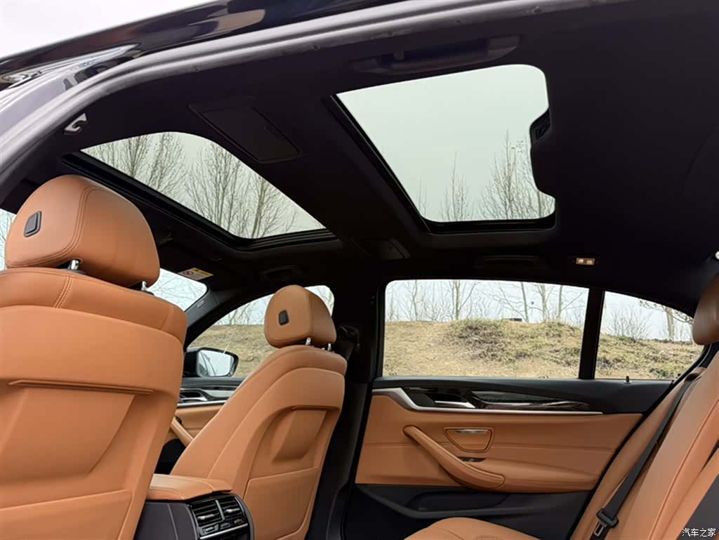 BMW 5 Series, 2018 9