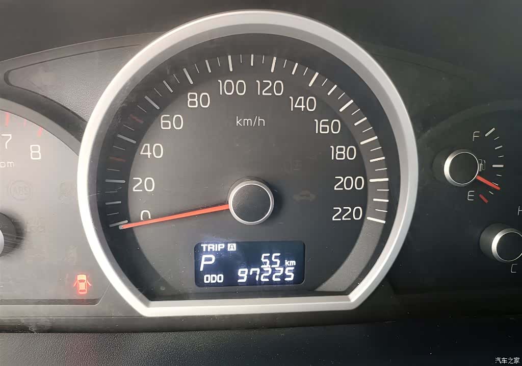 Kia GLS, 2016 12