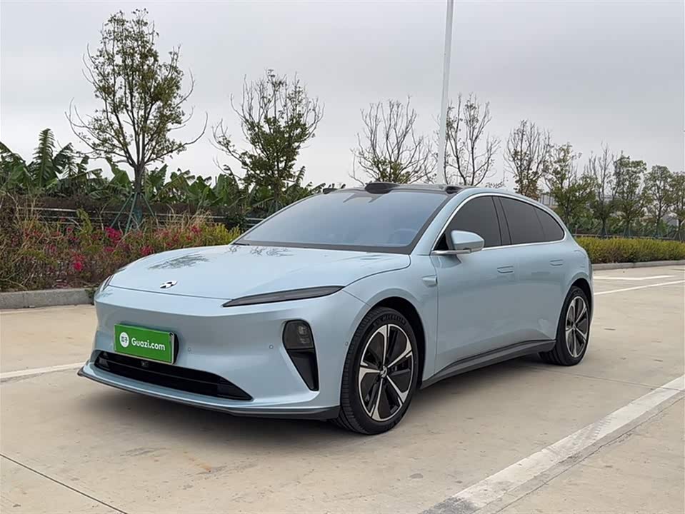 NIO ET5T