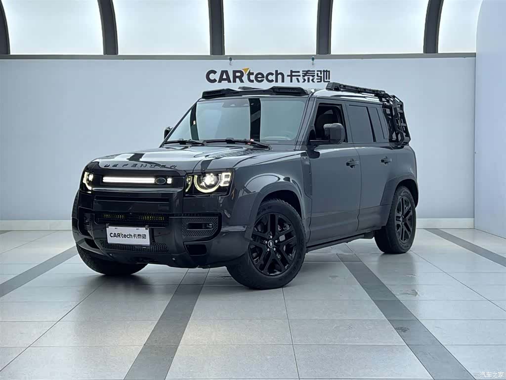Land Rover Defender, 2025 1