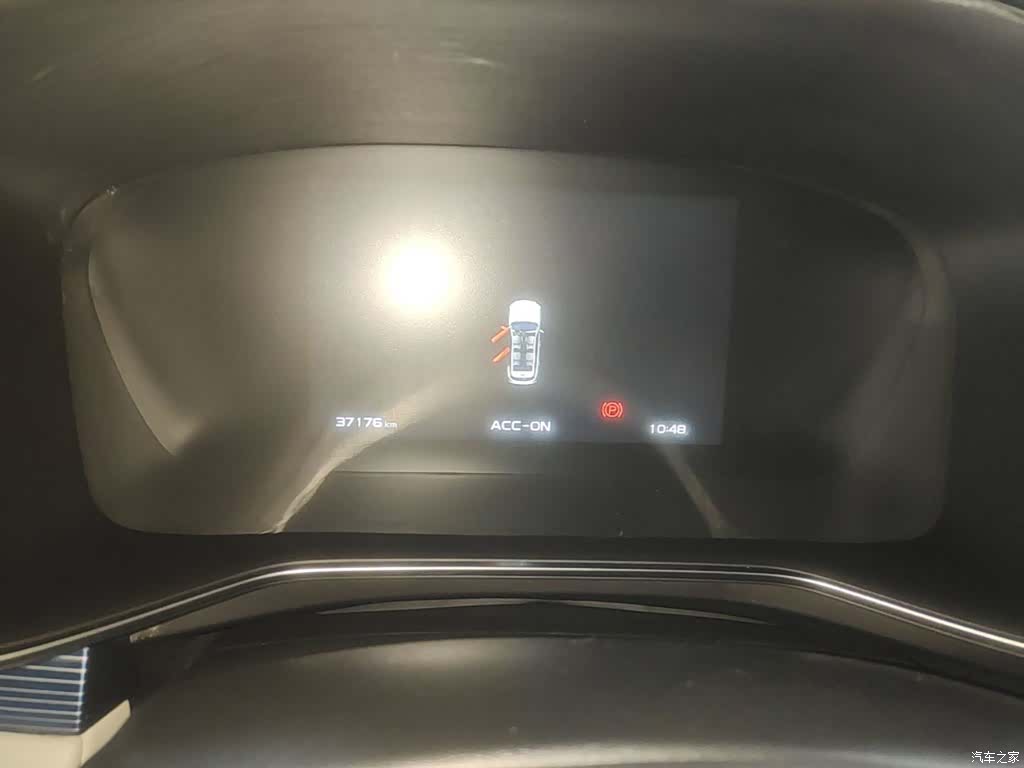 Geely Boyue, 2022 12