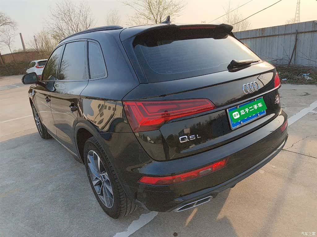 Audi Q5L, 2024 23