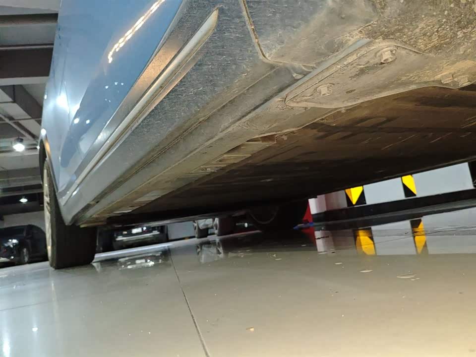 NIO ES8