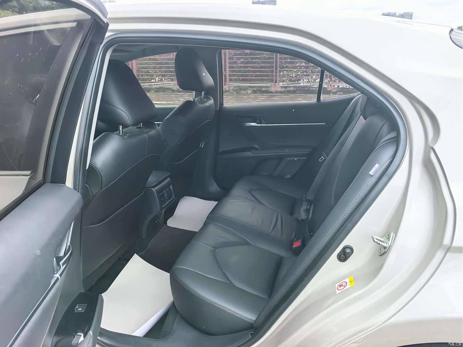 Toyota Camry, 2019 14
