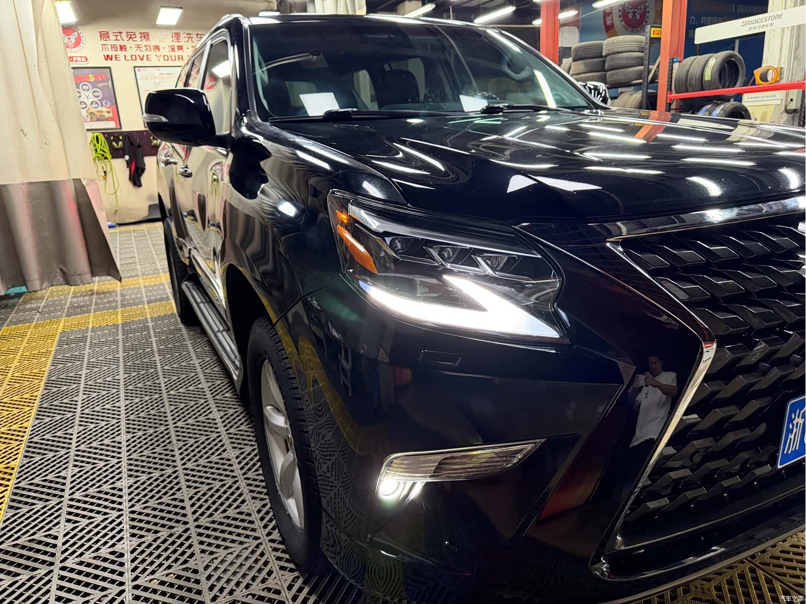 Lexus GX, 2011 32