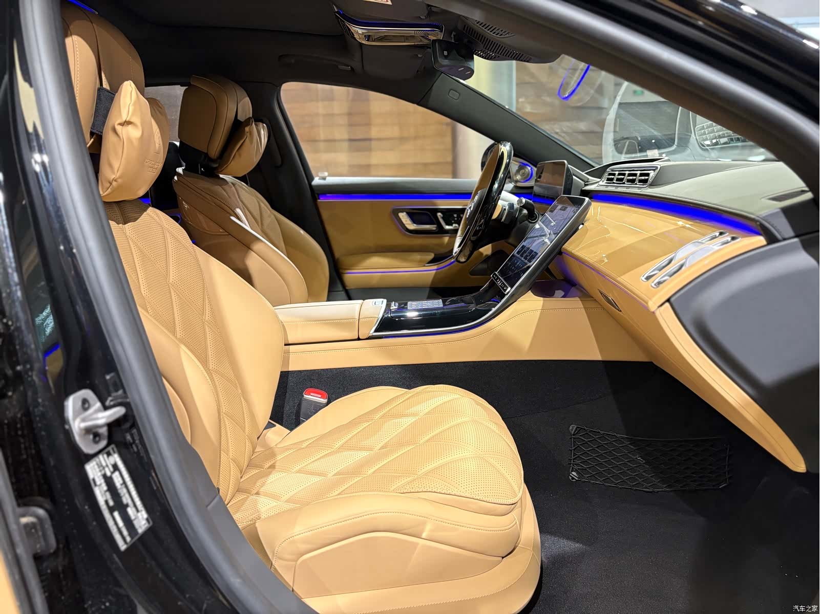 Maybach S-Class, 2023 28