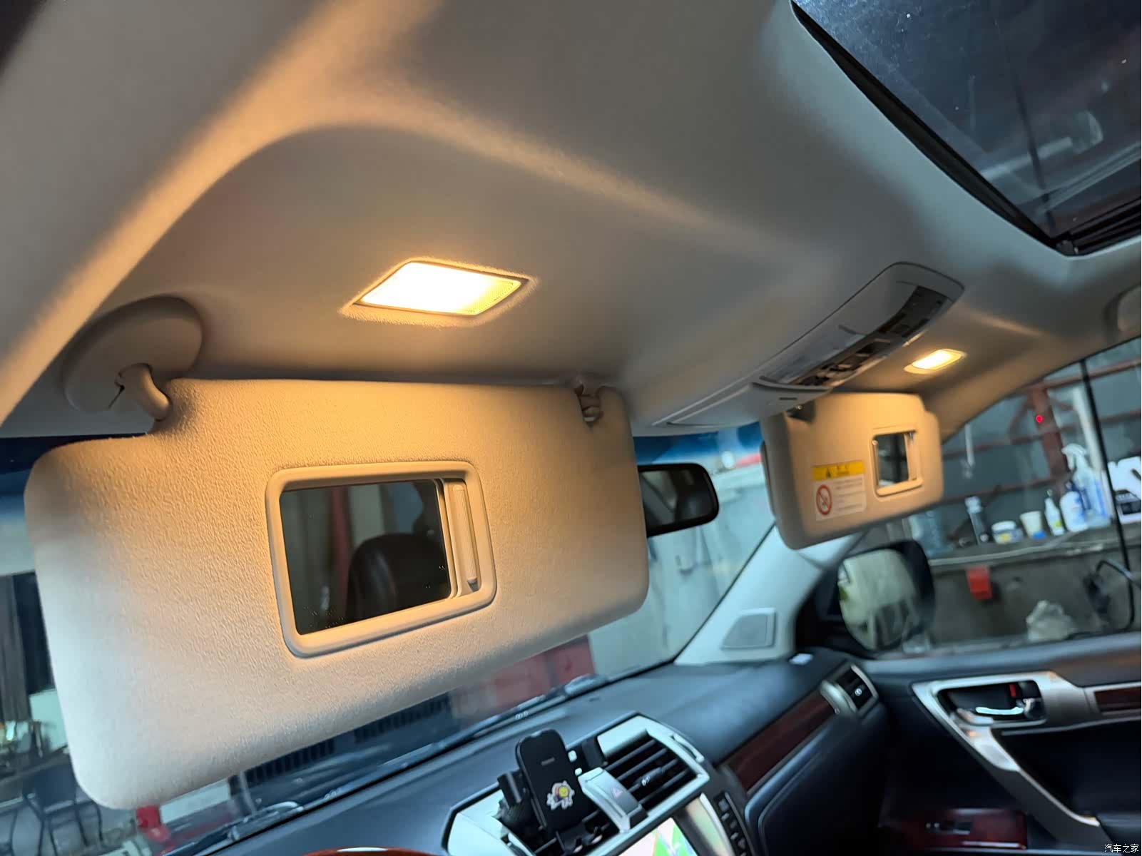 Lexus GX, 2011 23