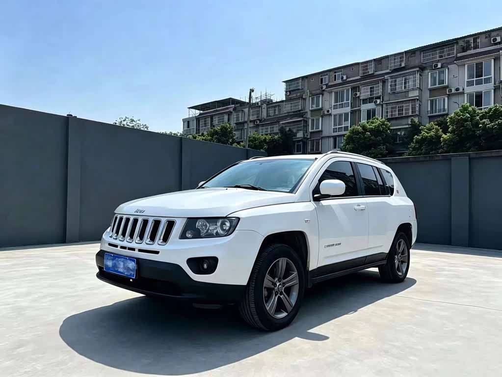 Jeep 2014 2.4L Comfort