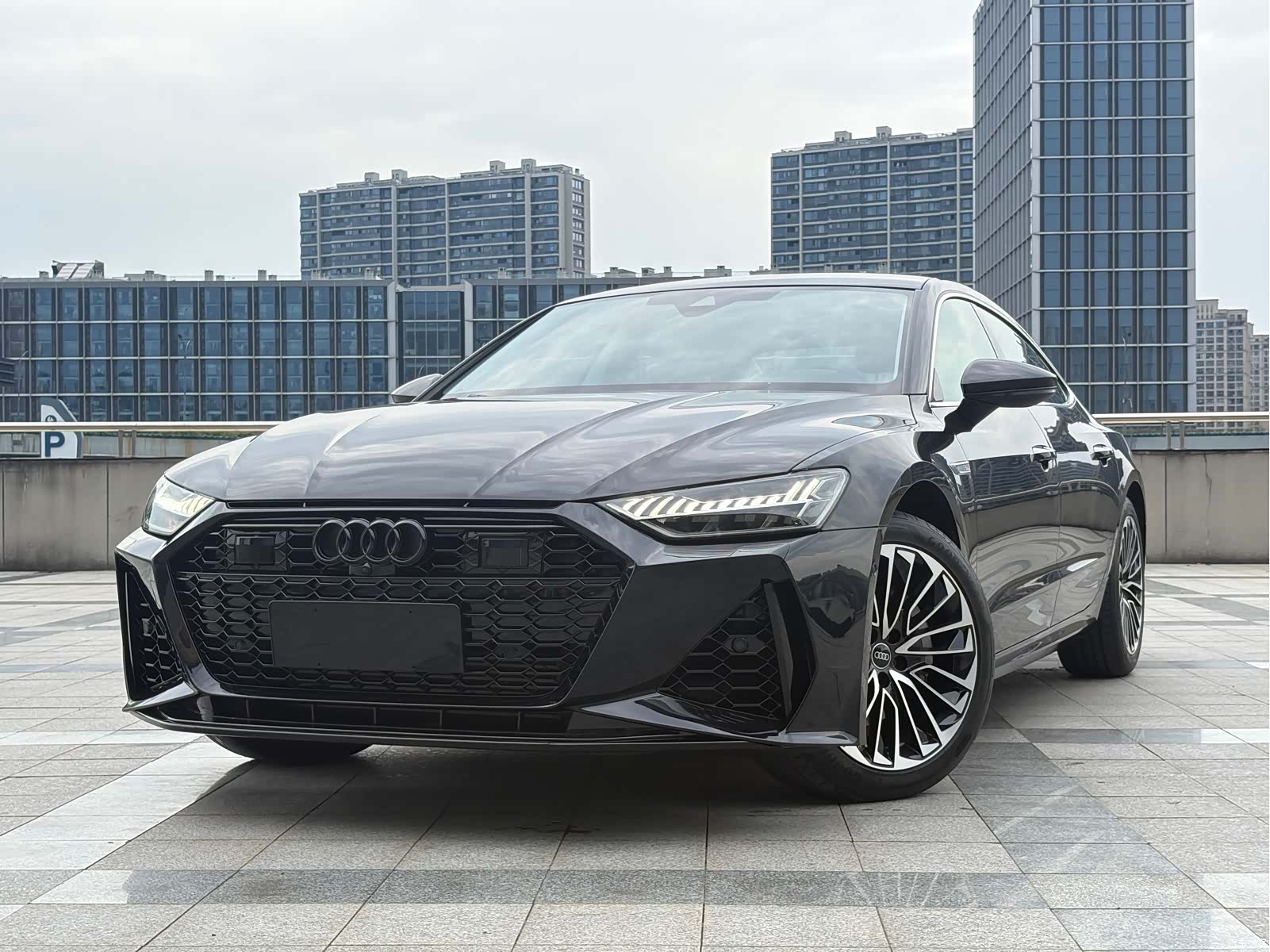 Audi A7L, 2024 2