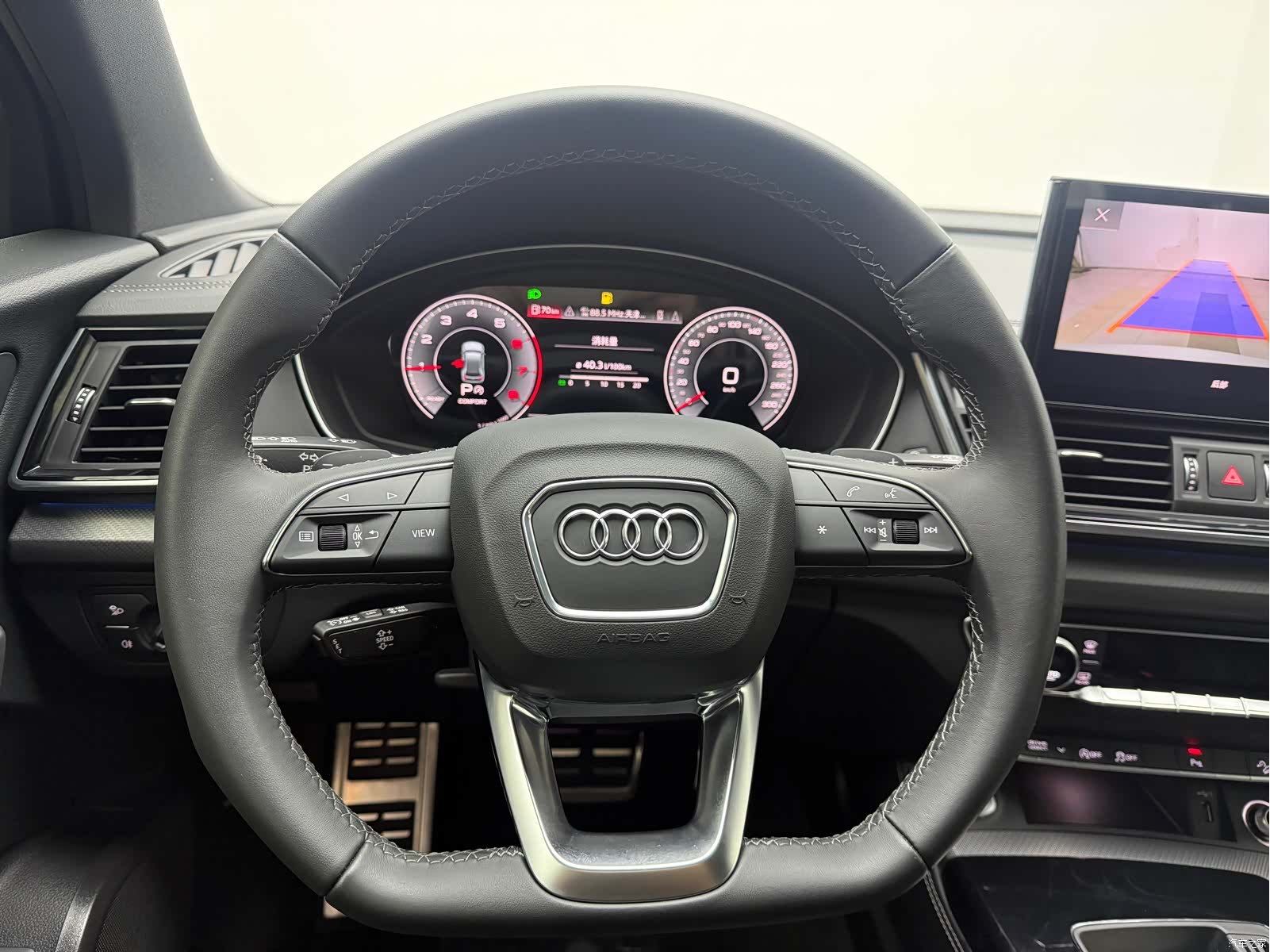 Audi Q5L, 2023 9