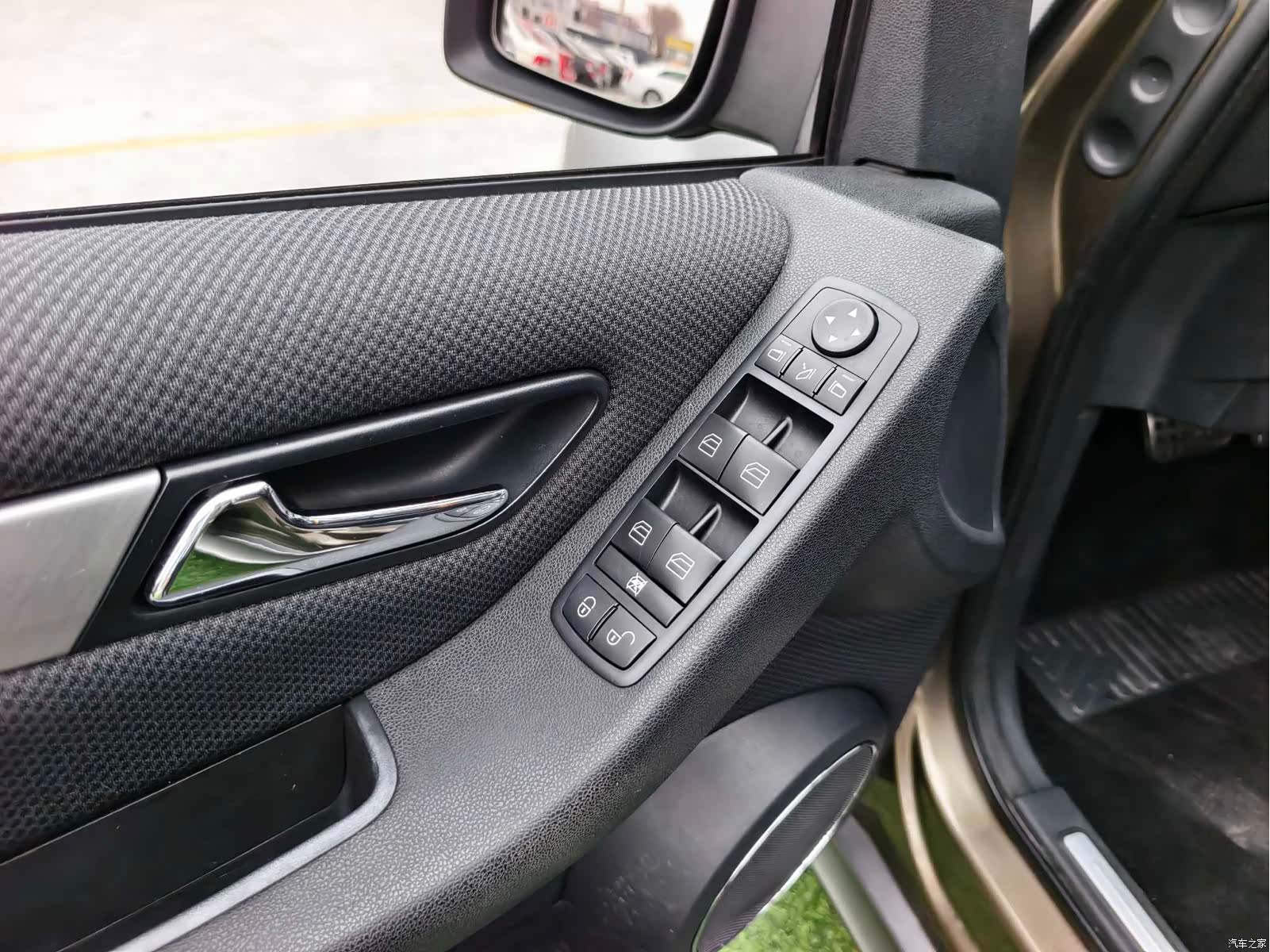 Mercedes-Benz B-Class, 2011 8