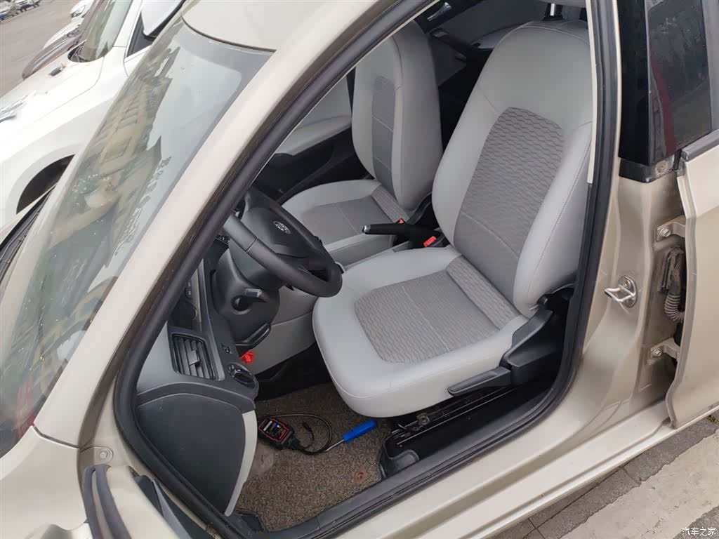 Skoda Rapid, 2016 15
