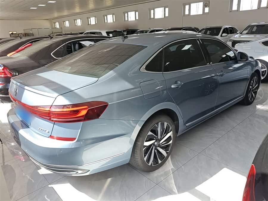 Volkswagen Passat 2022, фото 7