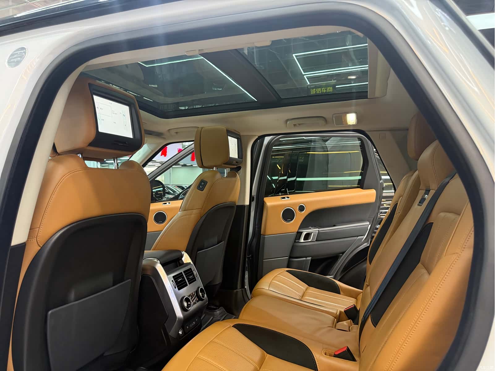 Land Rover Range Rover, 2021 9