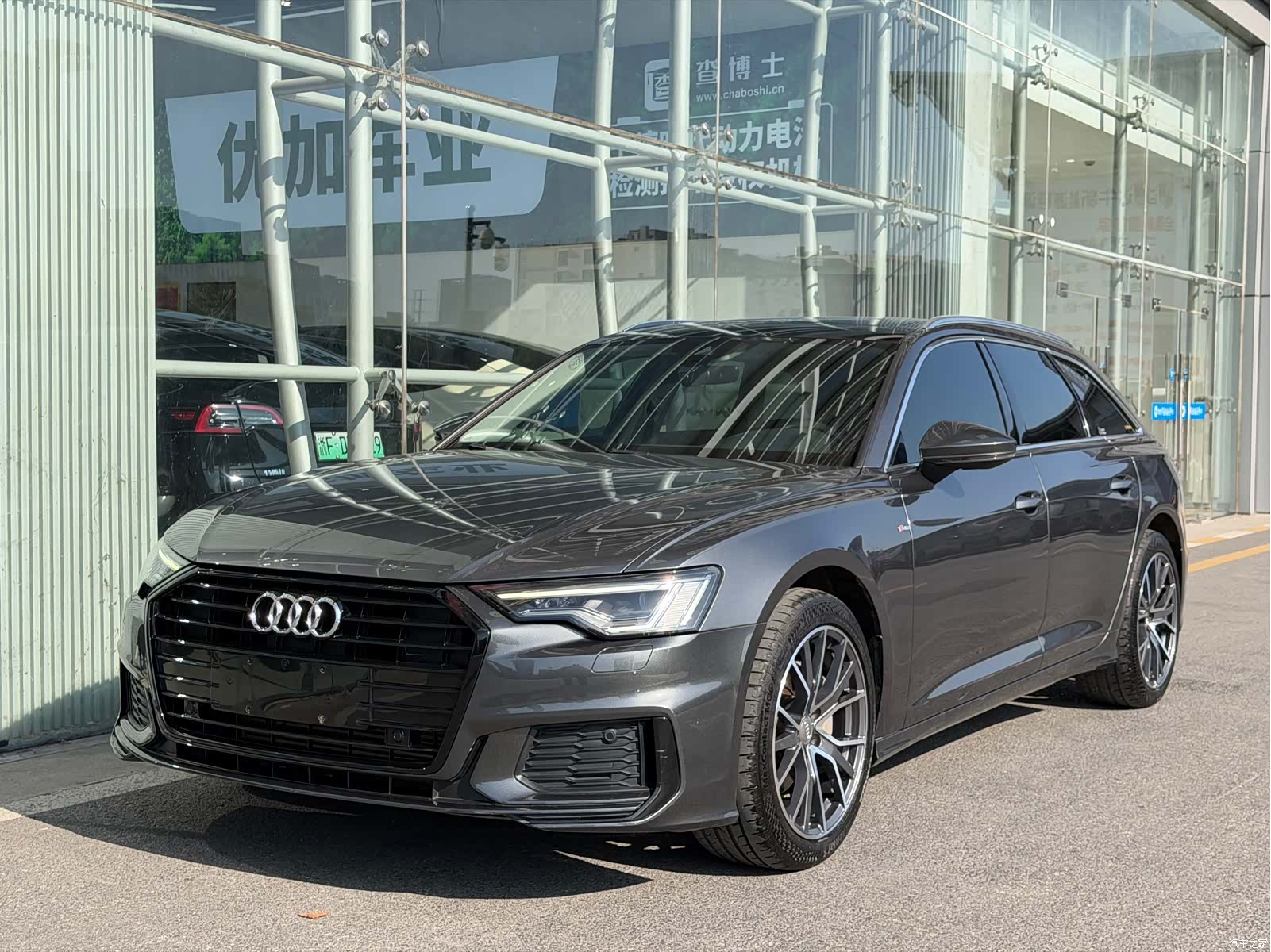 Audi A6, 2022 1