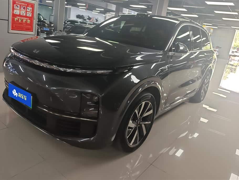 Li Auto L8