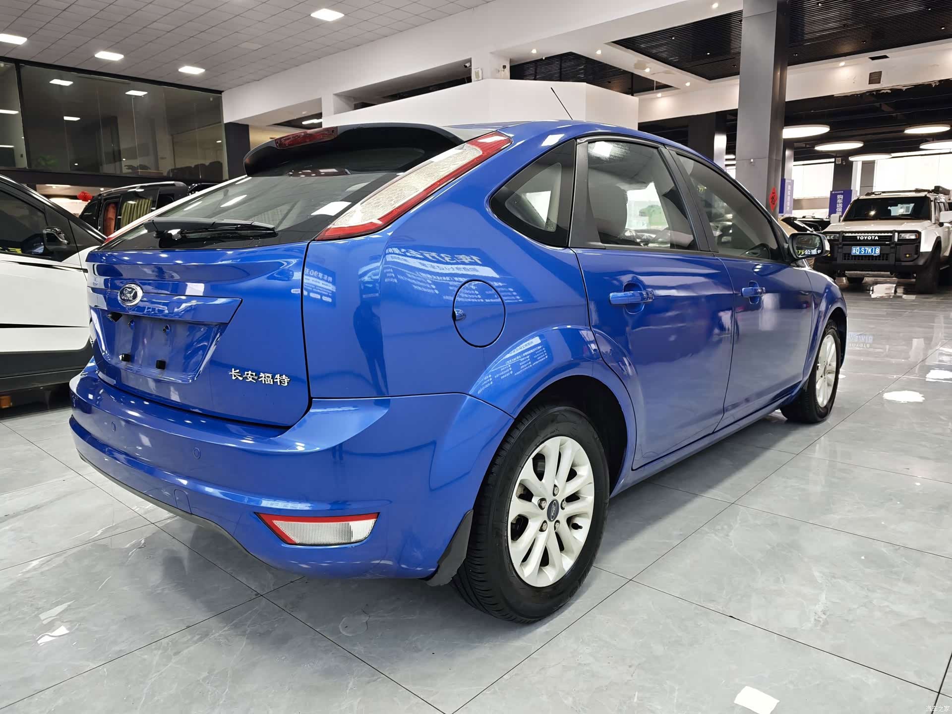 Ford Focus, 2014 7
