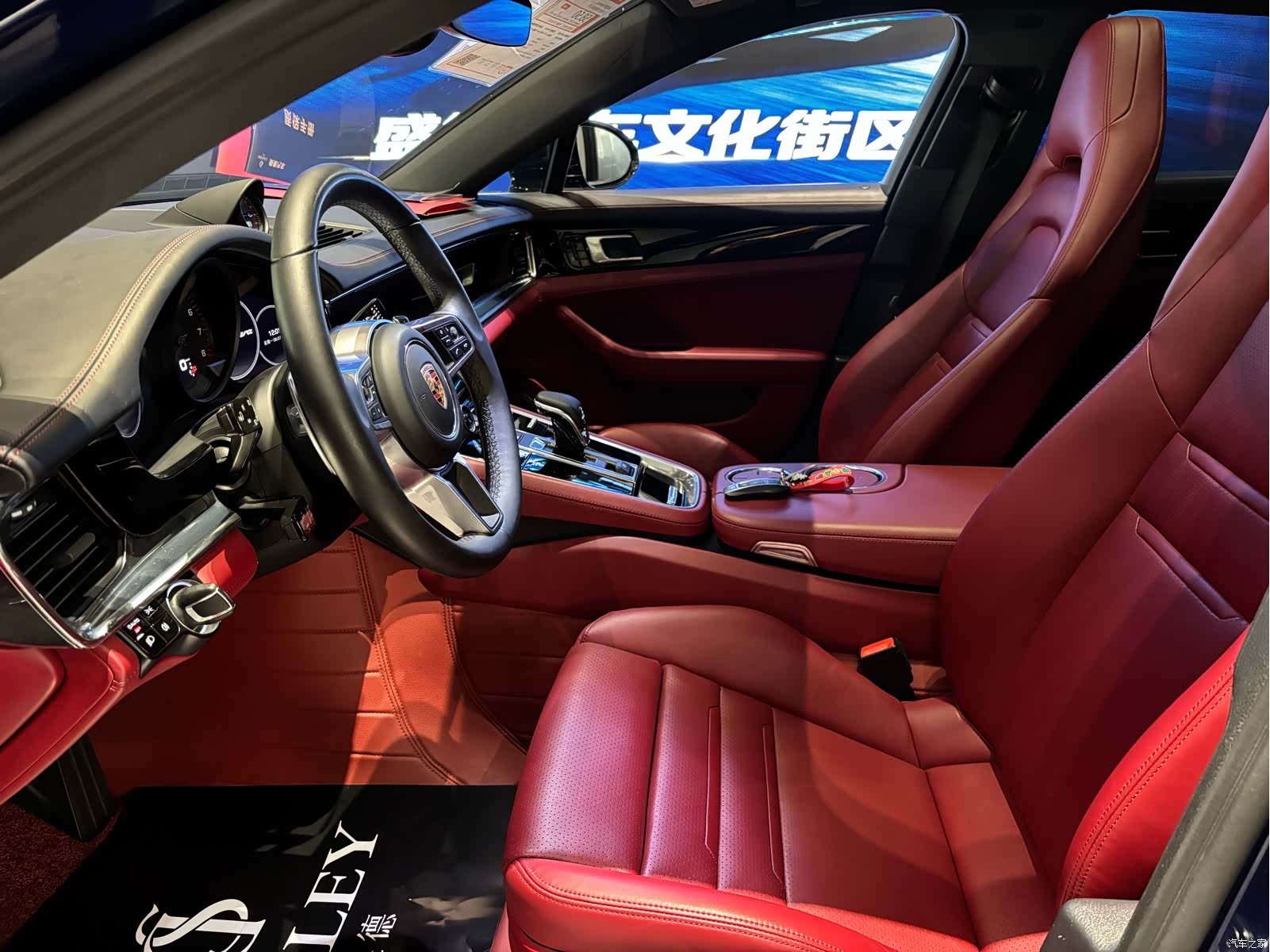 Porsche Panamera, 2020 7