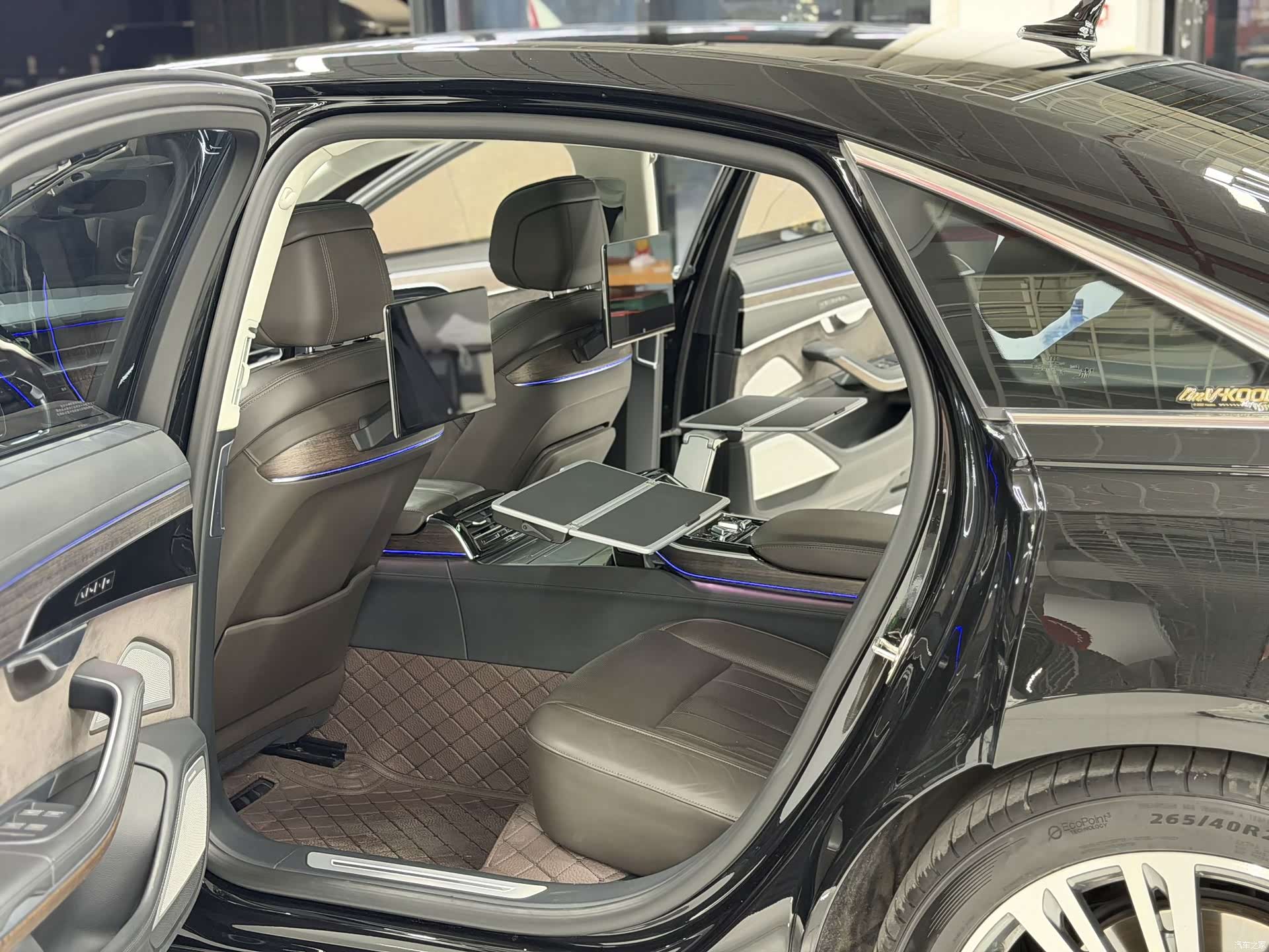 Audi A8L, 2021 9