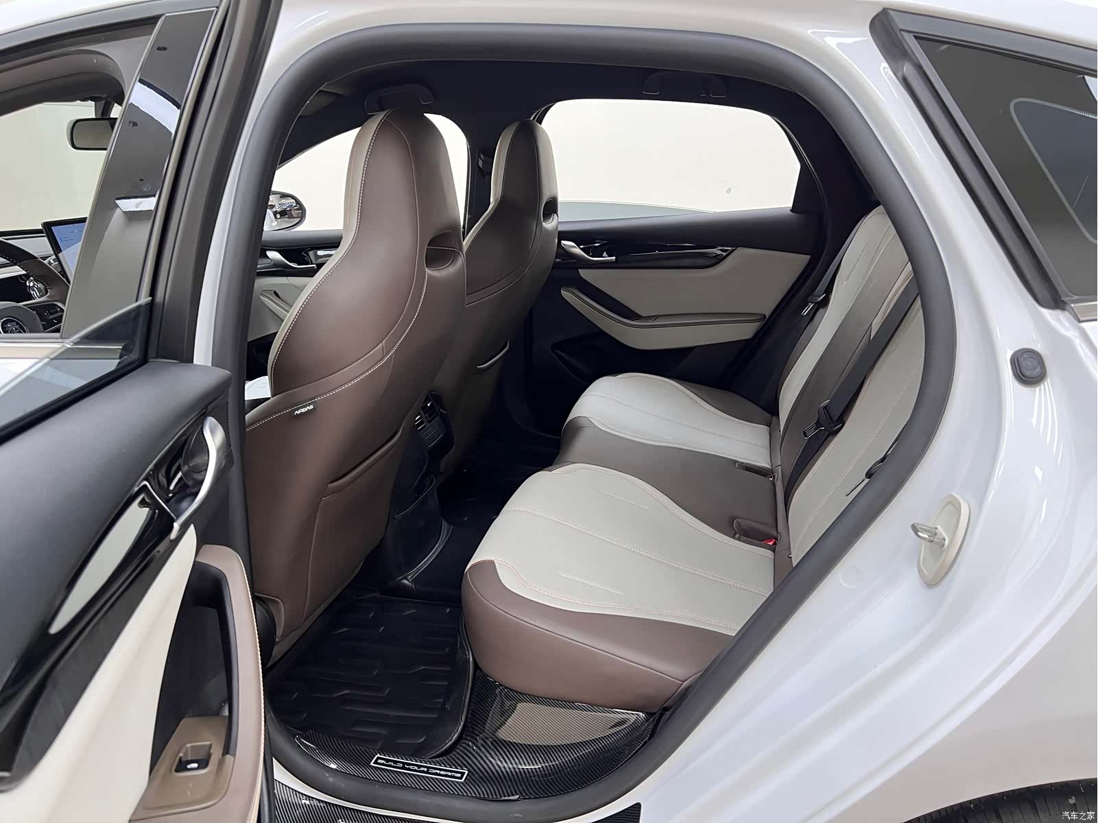 BYD Qin, 2024 16