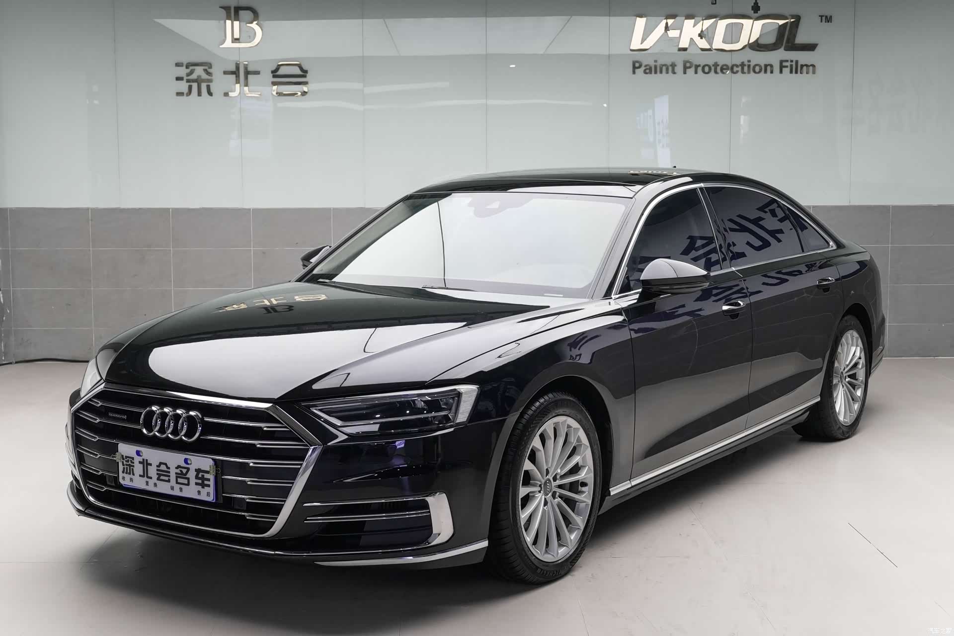 Audi A8L, 2019 1