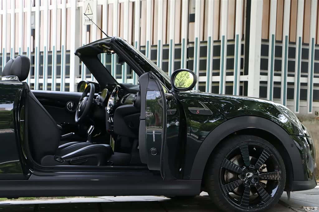 Mini Cooper, 2023 25