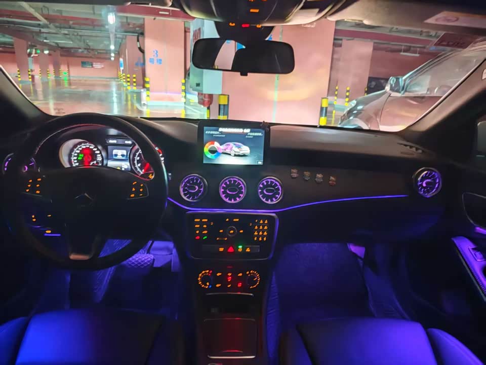 Mercedes-Benz CLA