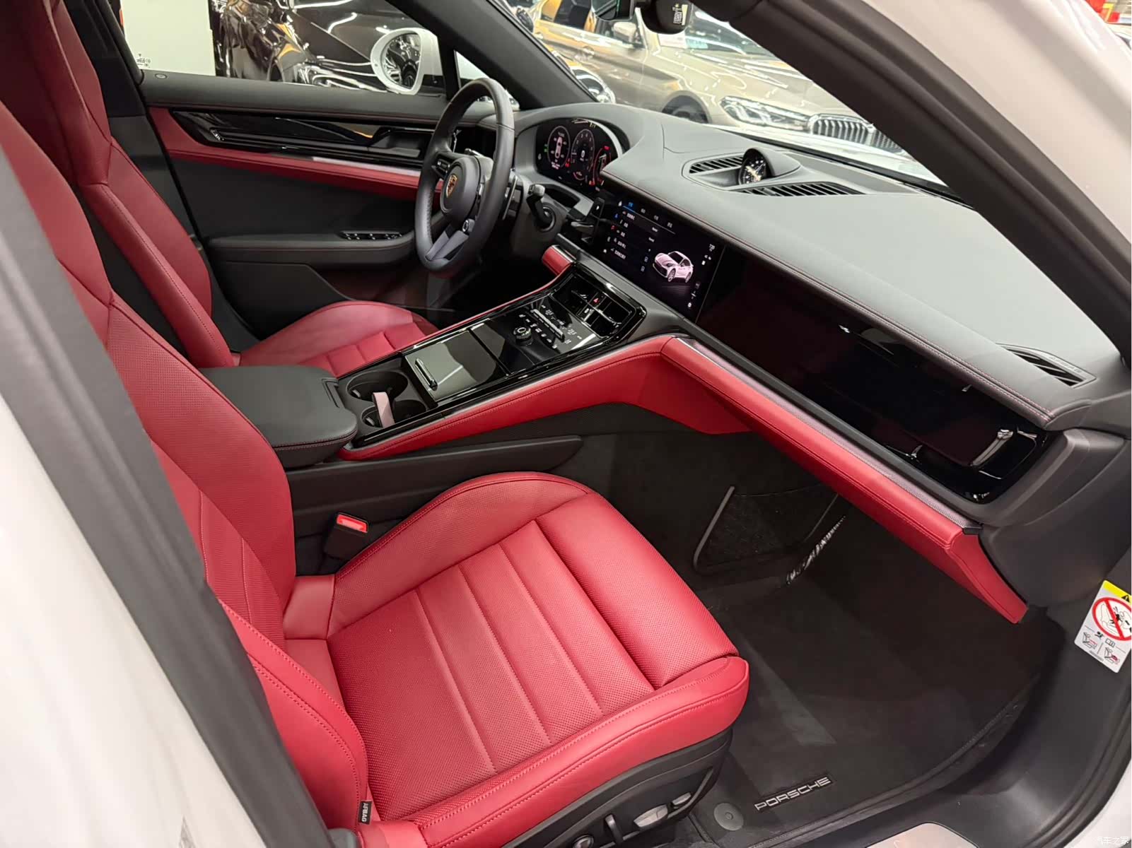 Porsche Panamera, 2024 11