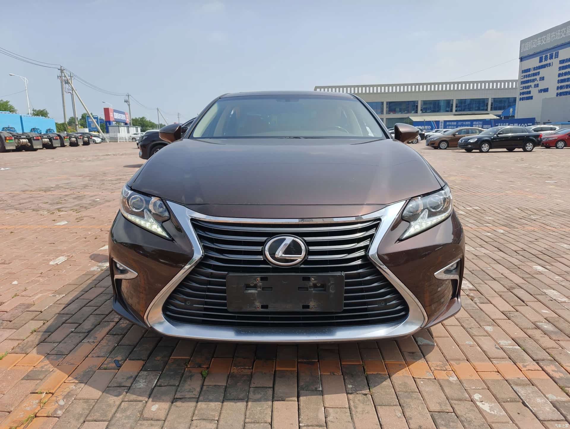 Lexus ES, 2017 2