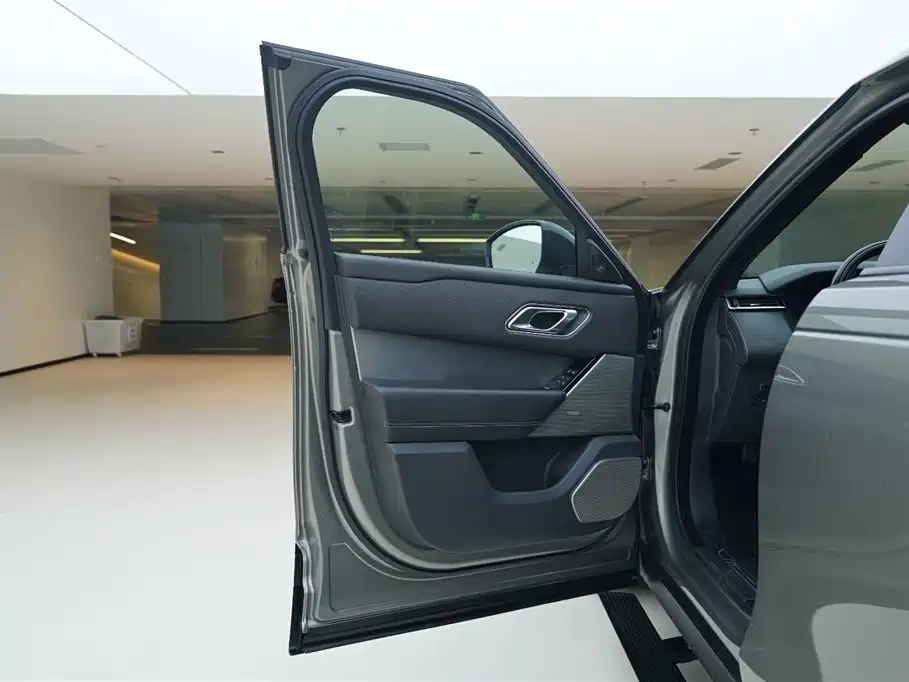 Land Rover Range Rover Star Pulse