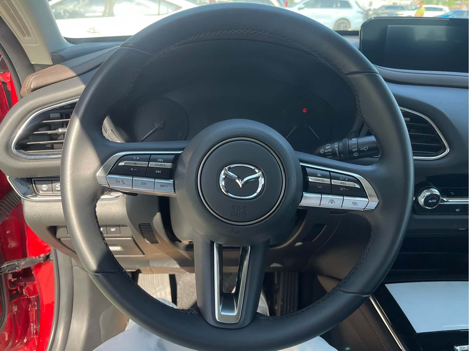 Mazda CX-30, 2023 8