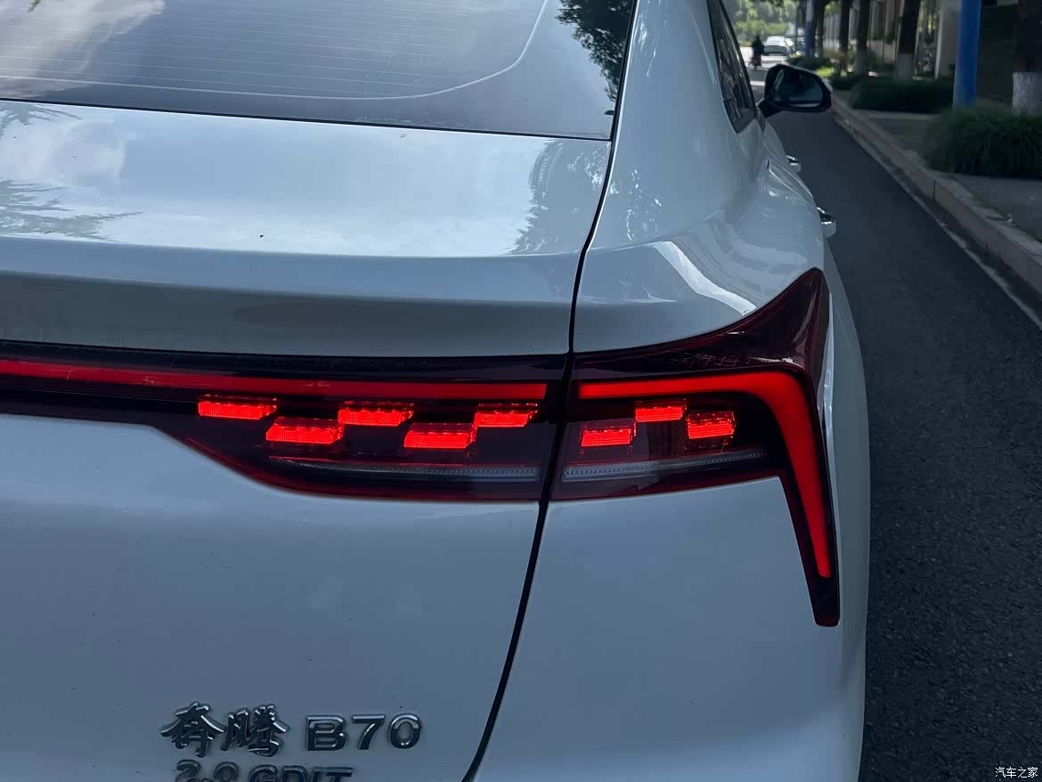 Bestune B70, 2022 6