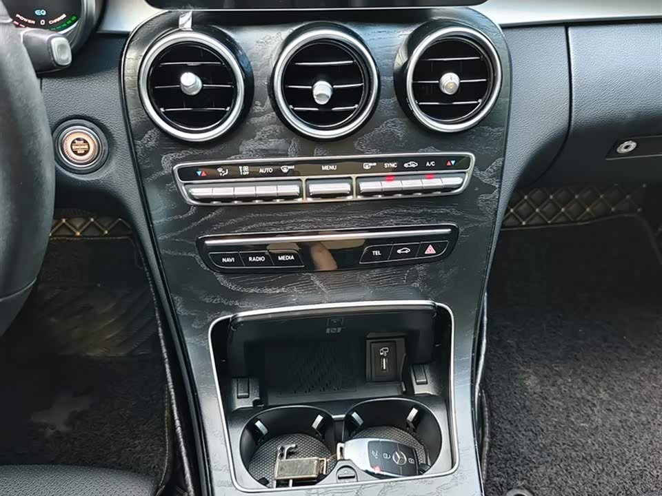 Mercedes-Benz Class C Mercedes-Benz Class C