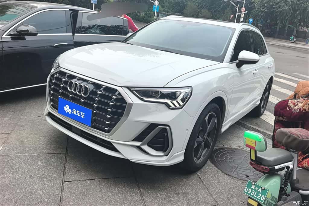 Audi Q3, 2022 1