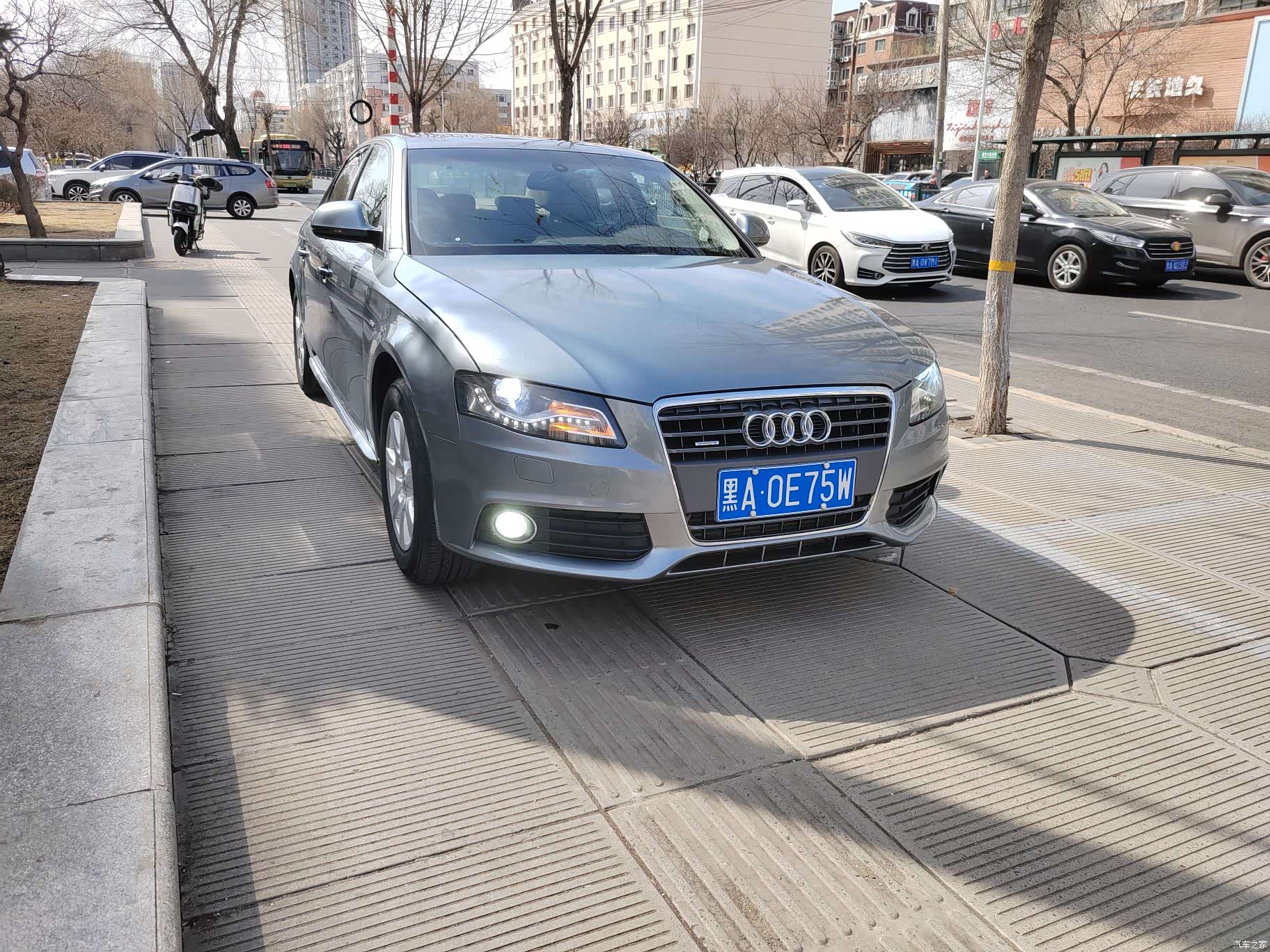 Audi A4L, 2009 1