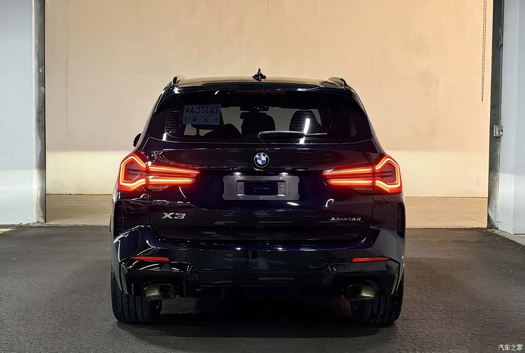 BMW X3, 2023 все фото