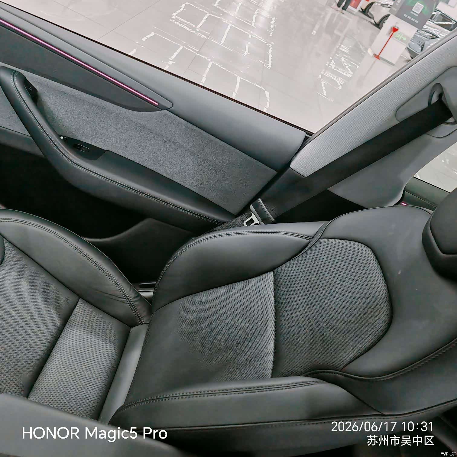 Tesla Model Y, 2025 10