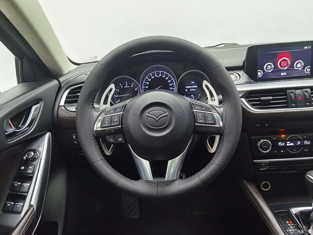 Mazda Atenza, 2017 11