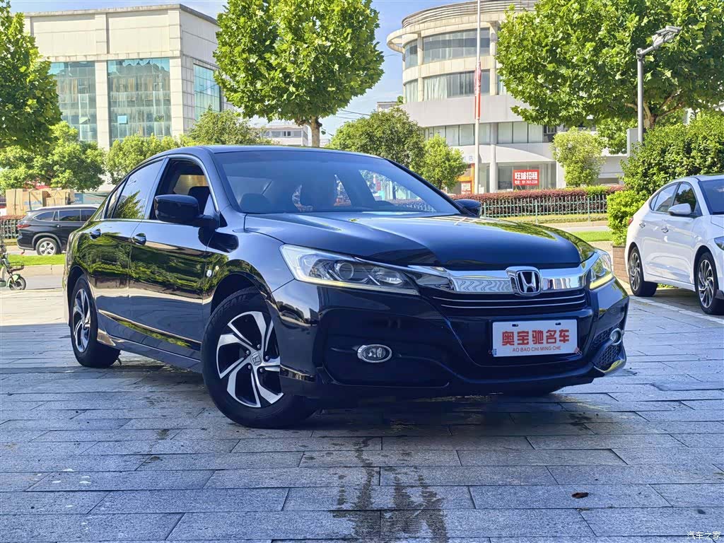Honda Accord, 2019 3