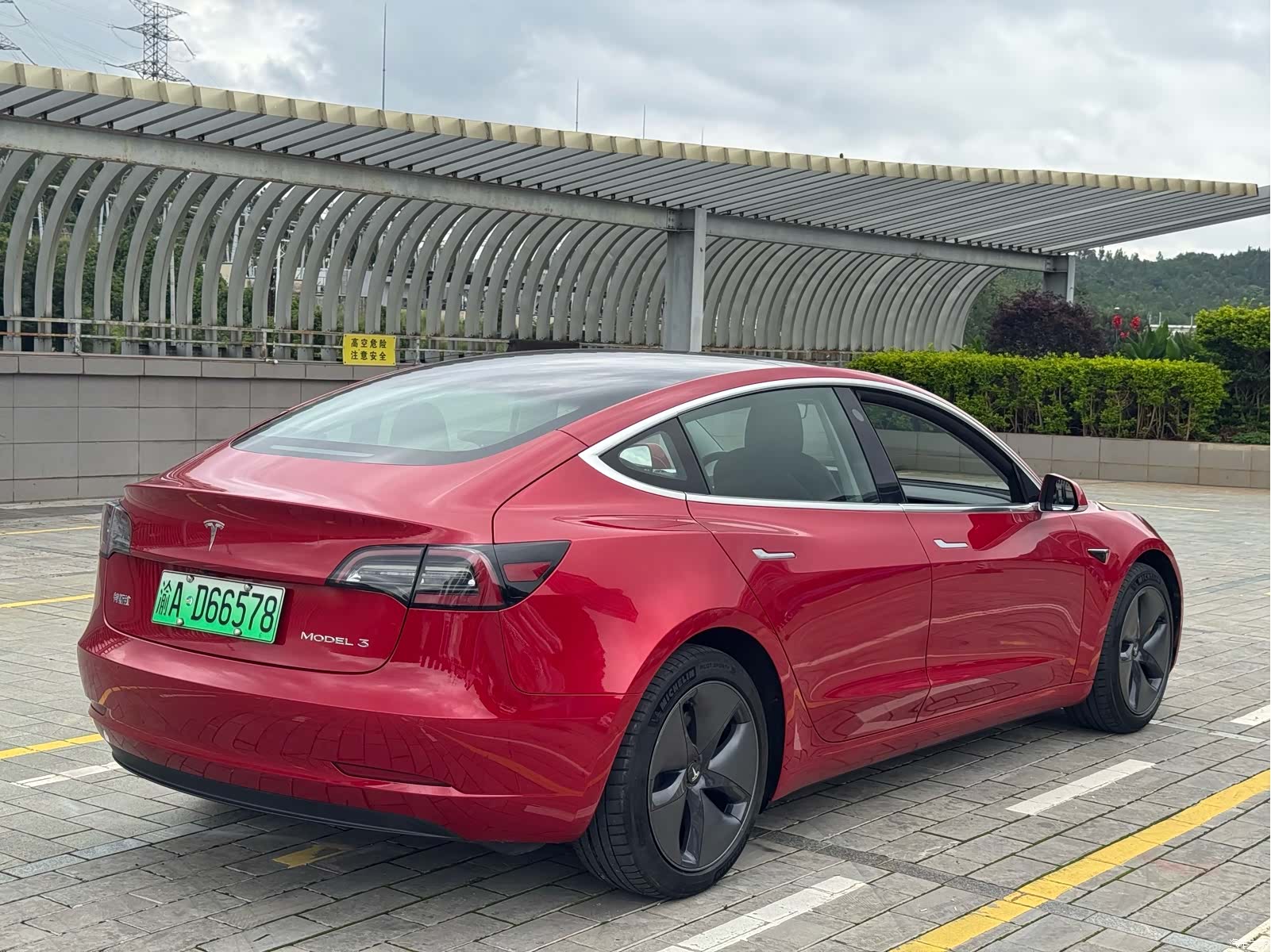 Tesla Model 3, 2020 8