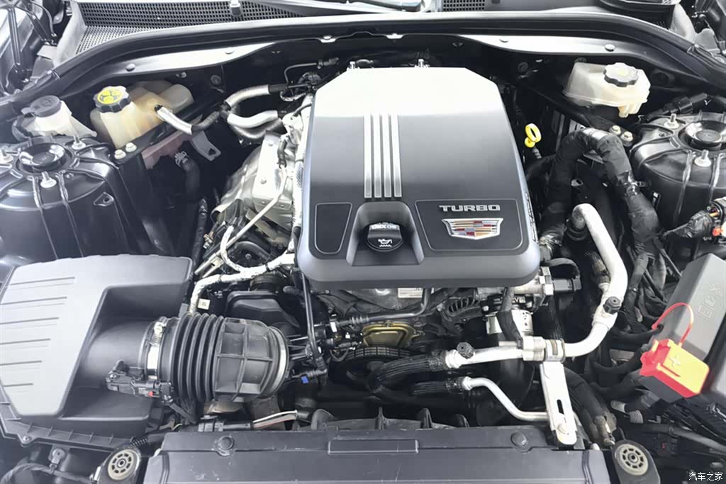 Cadillac CT5, 2021 10