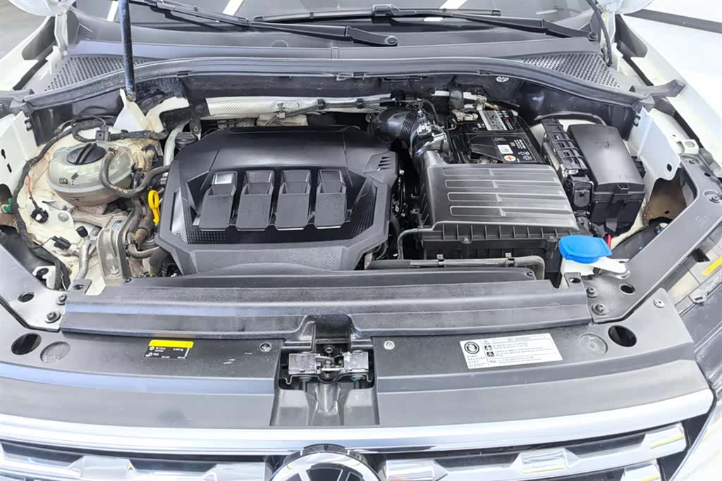 Volkswagen Tiguan L, 2021 10