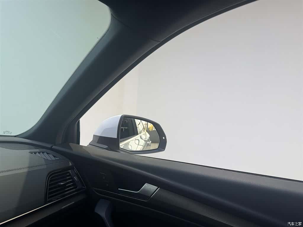 Audi Q5L, 2023 8