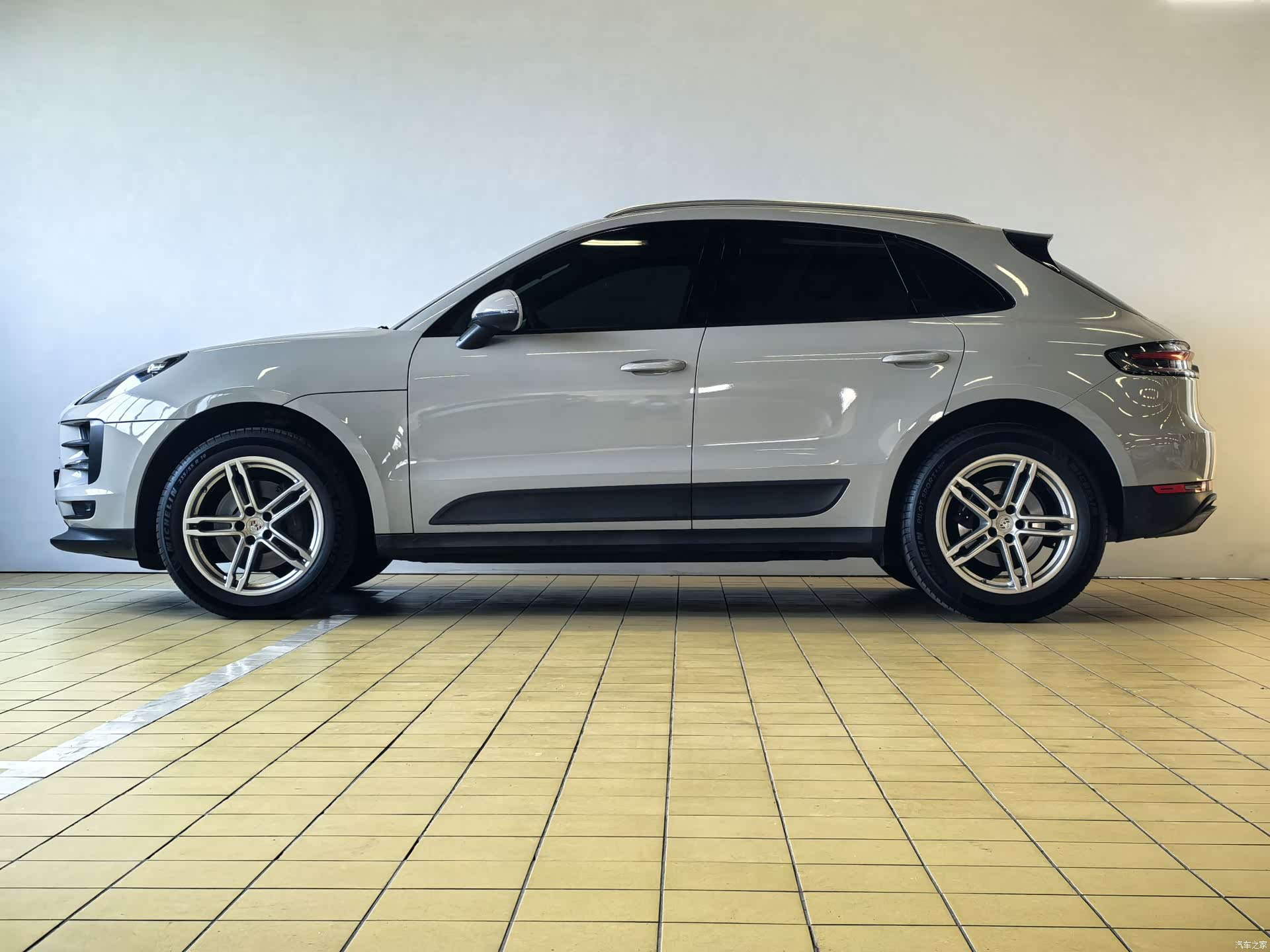 Porsche Macan, 2021 4