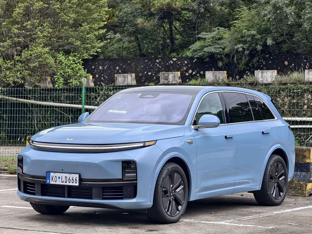 Li Auto L7